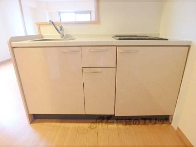 キッチン　収納