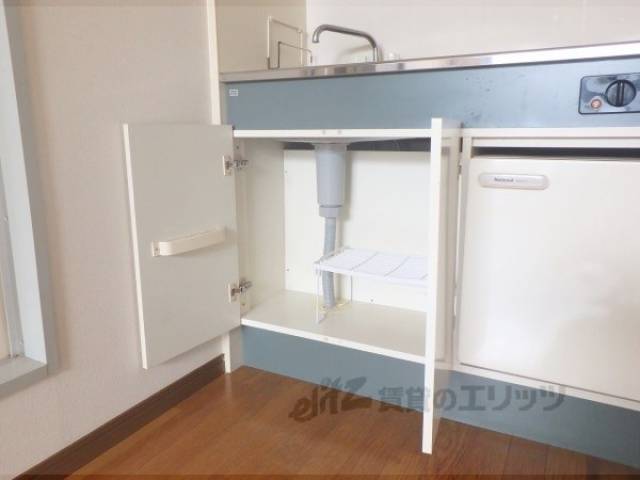 キッチン　収納