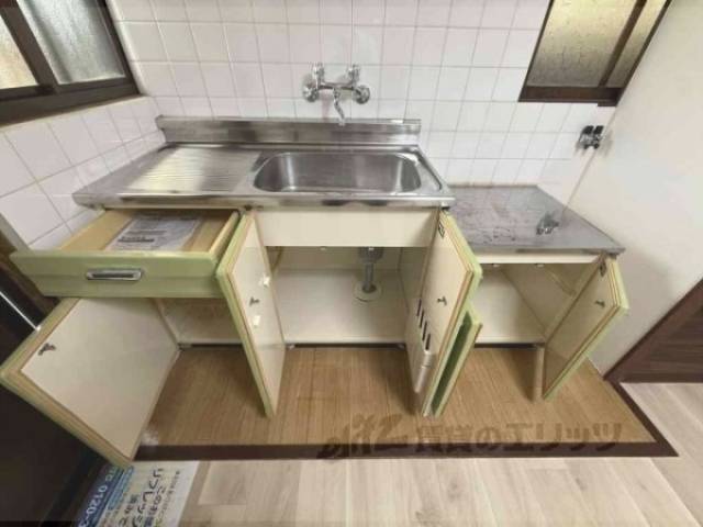 キッチン　下部収納