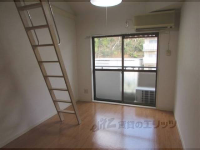 洋室　6.5帖の洋室です。