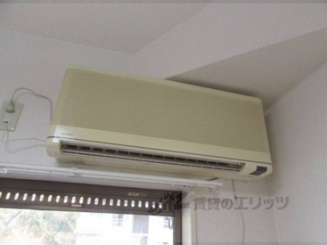 エアコン　一基ついています。