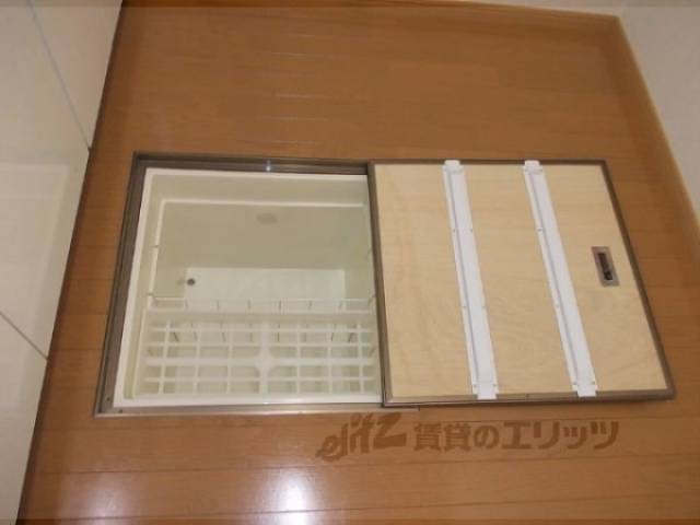 床下収納