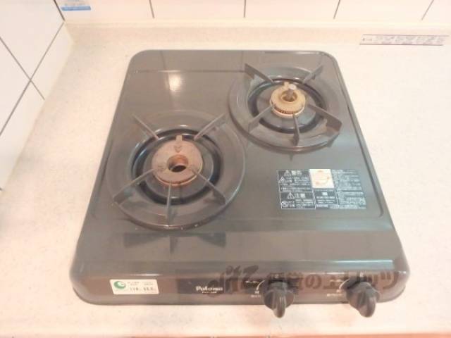 キッチン　二口コンロ