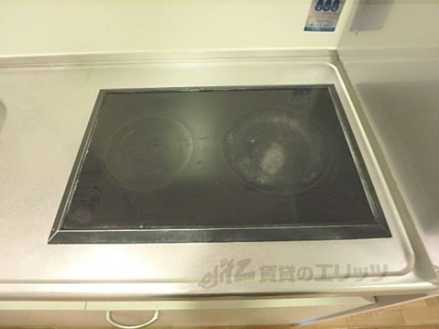 キッチン　コンロ