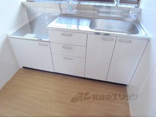 キッチン　下部収納