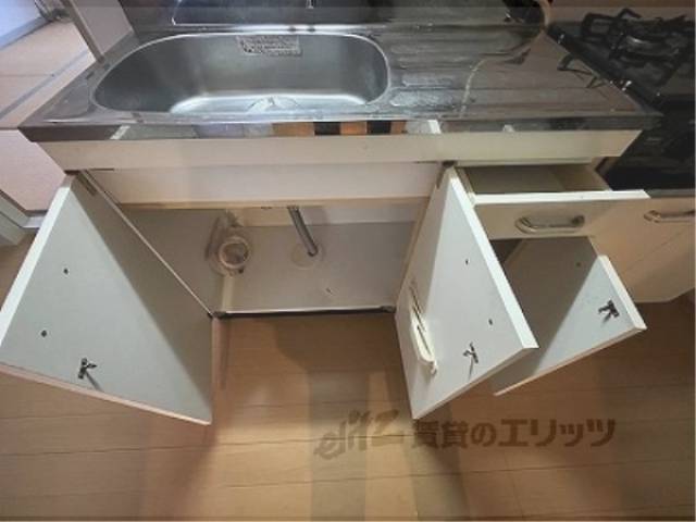 キッチン　キッチン下部収納