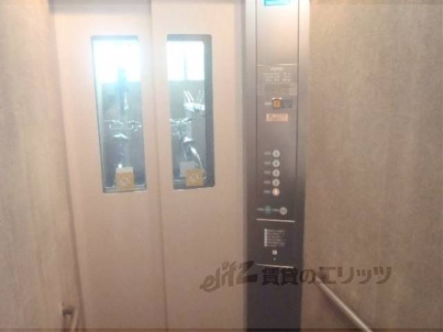 エレベーター