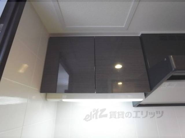 キッチン　キッチン上収納