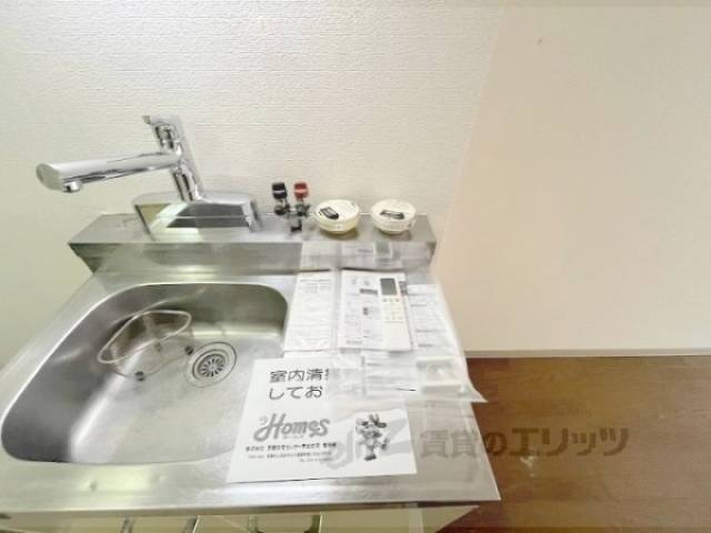 キッチン　コンロ置き場