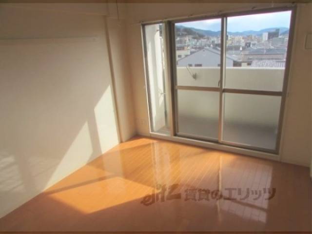 洋室　綺麗です