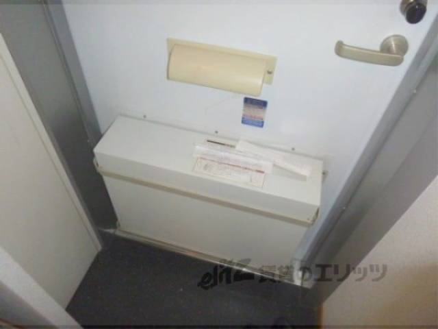 宅配ボックス
