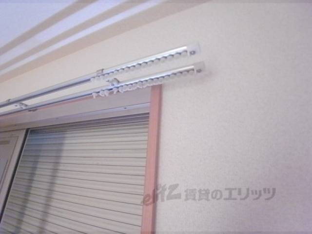 カーテンレール