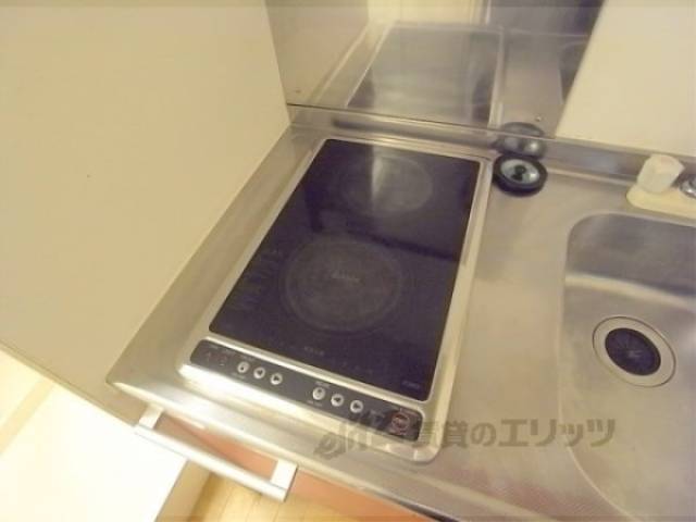 キッチン　コンロ