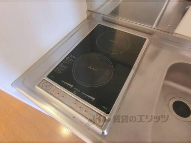キッチン　2口コンロ