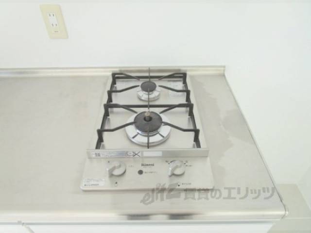 キッチン　コンロ