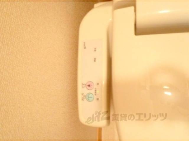 トイレ　ウォシュレット