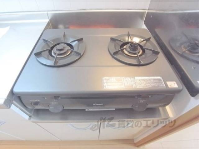 キッチン　コンロ設置場所