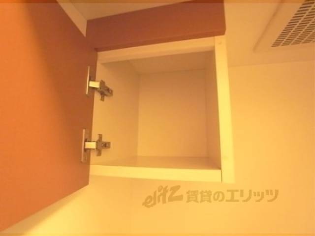 収納　キッチン