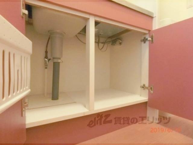 キッチン　下部収納