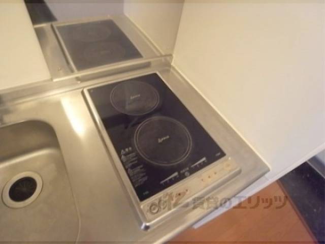 キッチン　コンロ