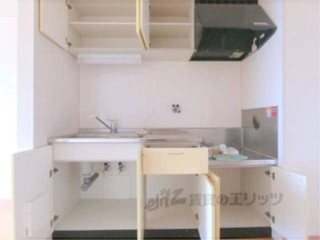 キッチン　収納