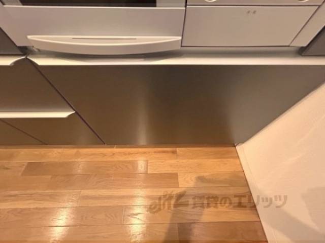 キッチン　下部収納