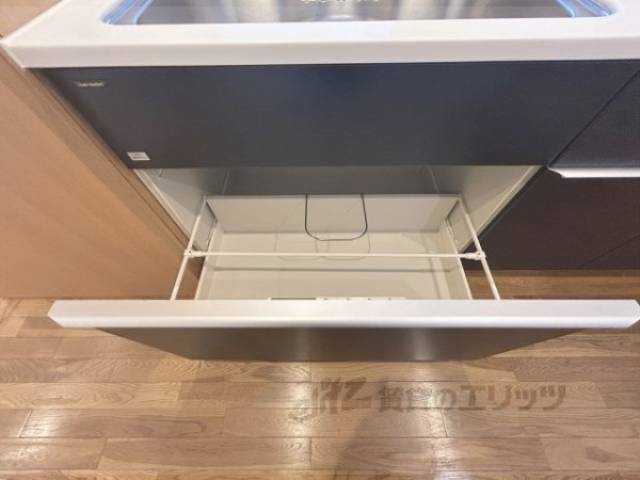 キッチン　下部収納