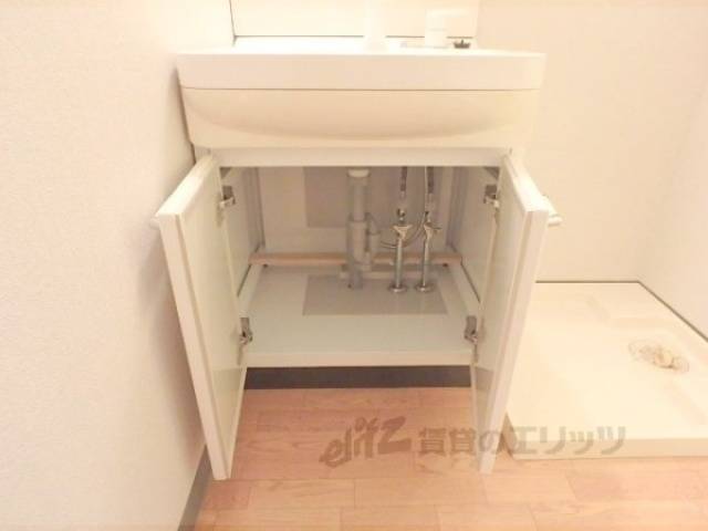 洗面所下部の収納