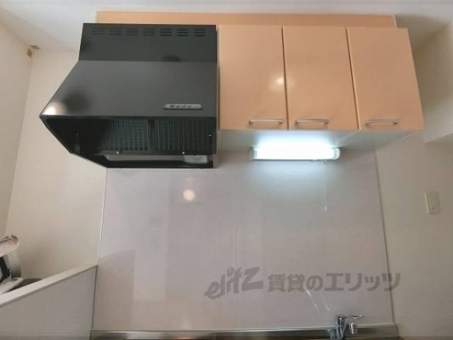 キッチン　換気扇