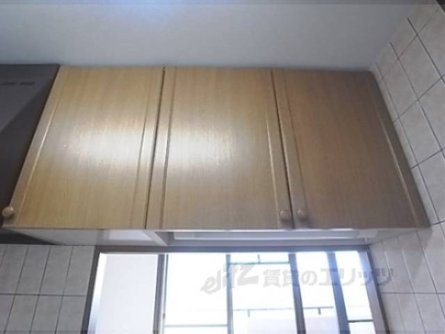 キッチン　収納