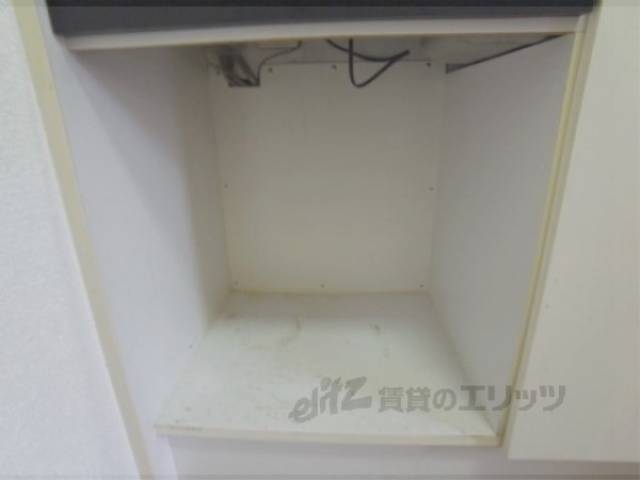 キッチン　キッチン下部収納