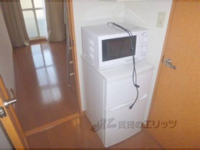冷蔵庫置場　冷蔵庫・電子レンジ