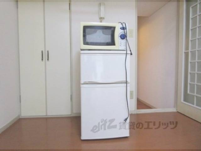 冷蔵庫置場　冷蔵庫