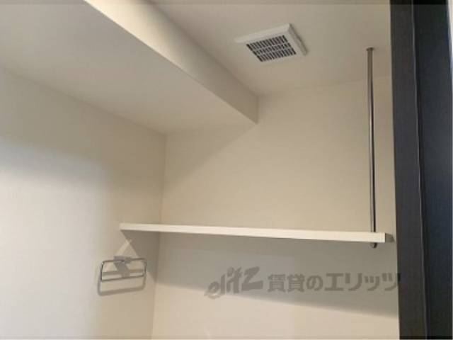 トイレ　収納
