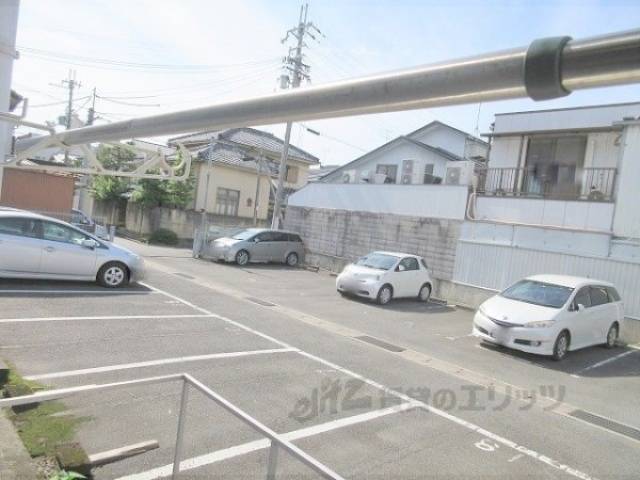 ベランダ　物干し竿
