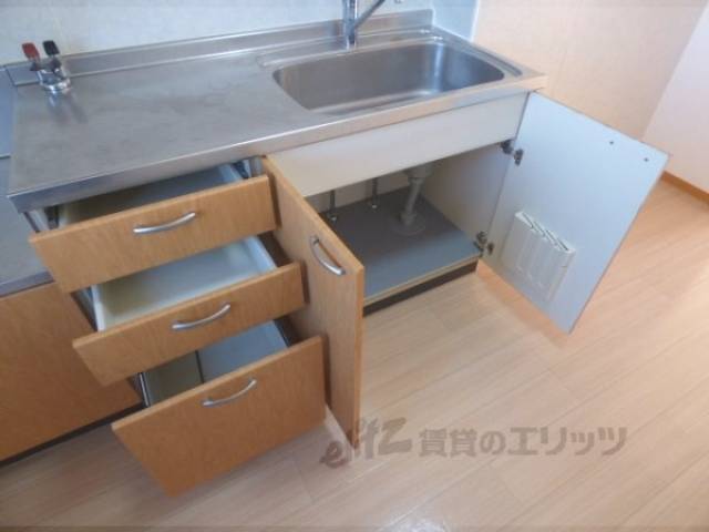 キッチン　収納