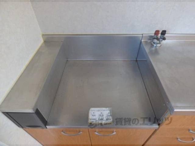 キッチン　コンロ置き場