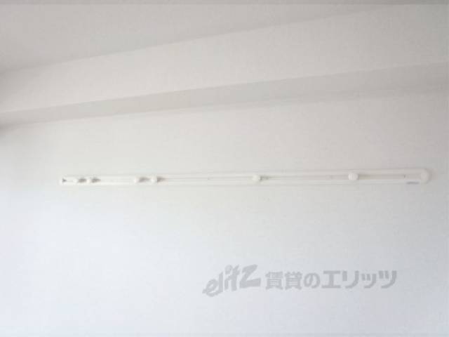 壁掛けレール