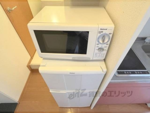 冷蔵庫置場　冷蔵庫・電子レンジ