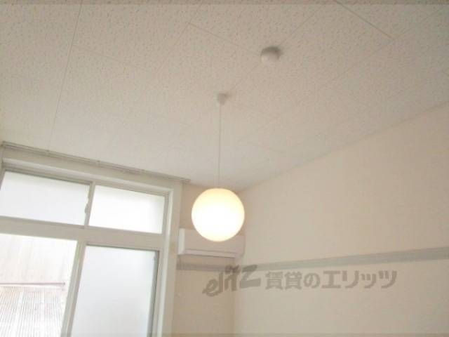 照明