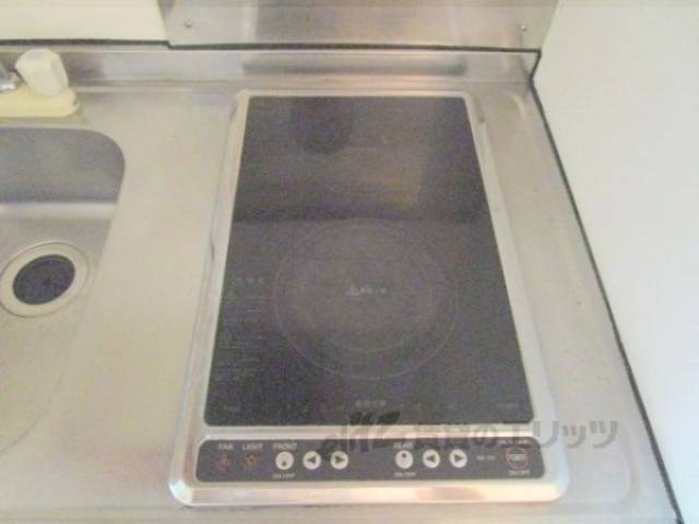キッチン　2口コンロ