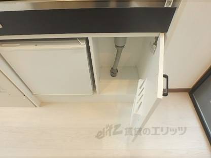 キッチン　下部収納