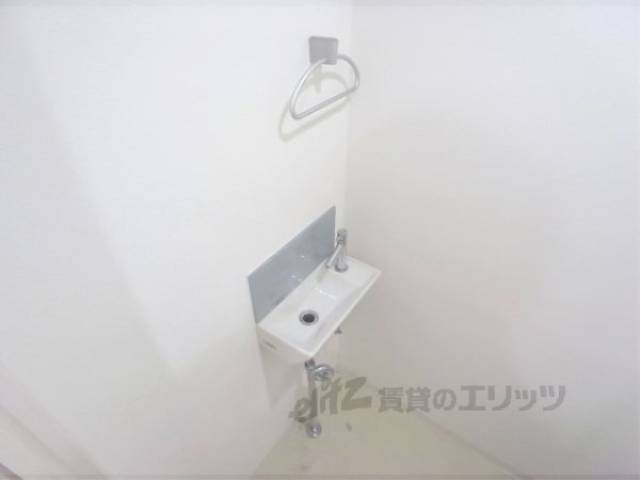 トイレ用手洗い