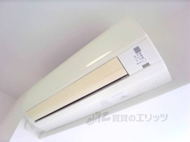 エアコン　洋室の