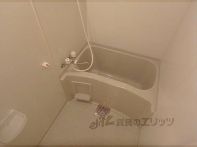 風呂　収納上部
