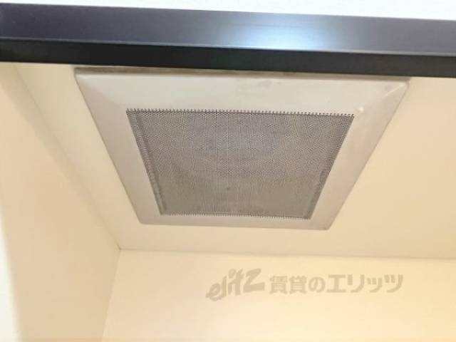 キッチン　換気扇