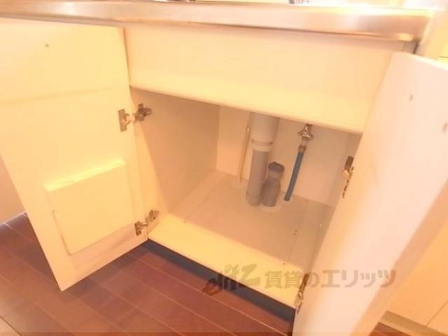 キッチン　収納