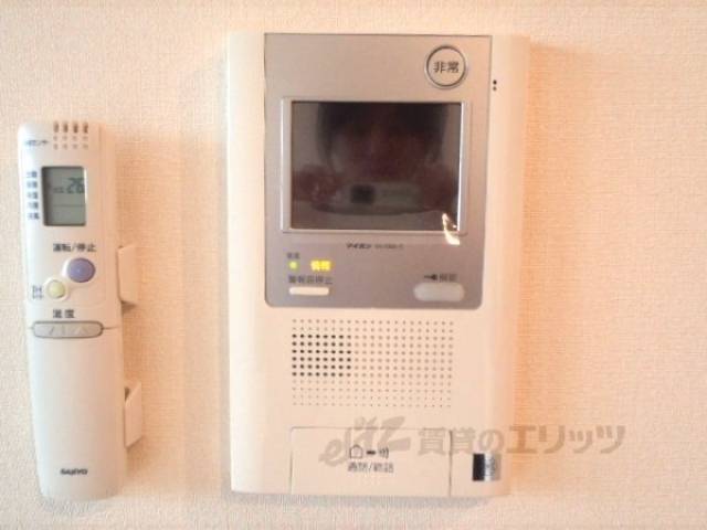 イメージ写真　ドアホン