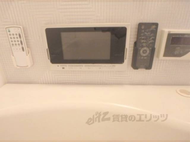 風呂　モニター