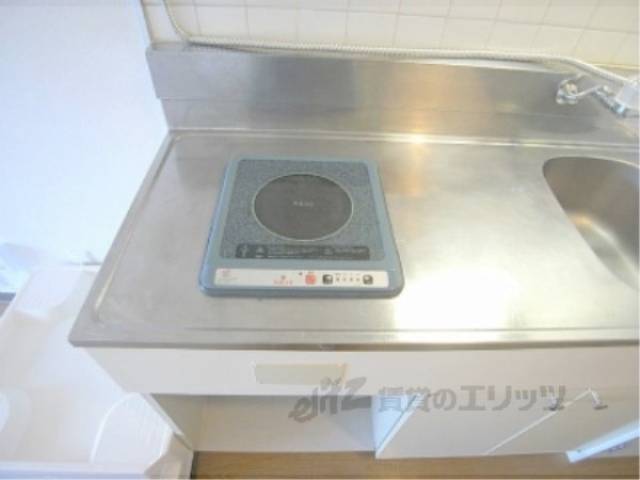 キッチン　コンロ